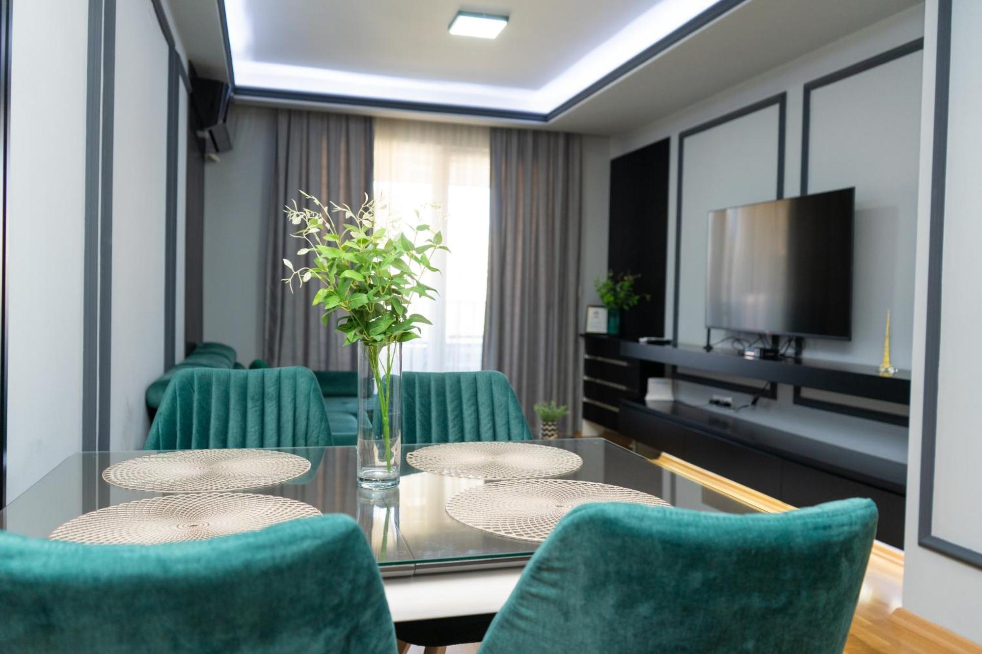 Unity Luxury Apartment - Skopje Bagian luar foto